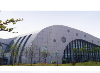 鹿泉会议中心外景网架工程