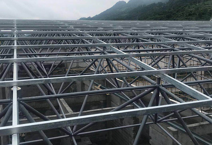鹿泉仁怀冠英学校艺体楼网架